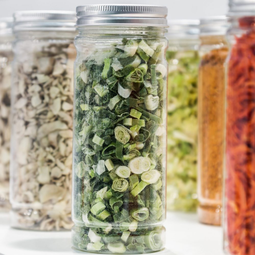 Freeze,Dried,Vegetables,Sliced,In,Glass,Jars,In,A,Shop